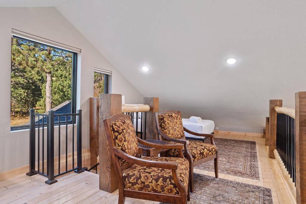 The Haven-Rustic Secluded Cabin Custer Ngoại thất bức ảnh
